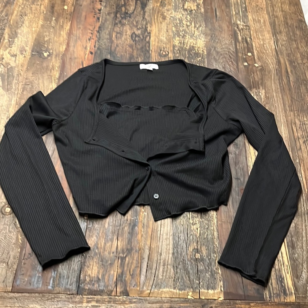 BR Crop Twin Set (m) NWOT